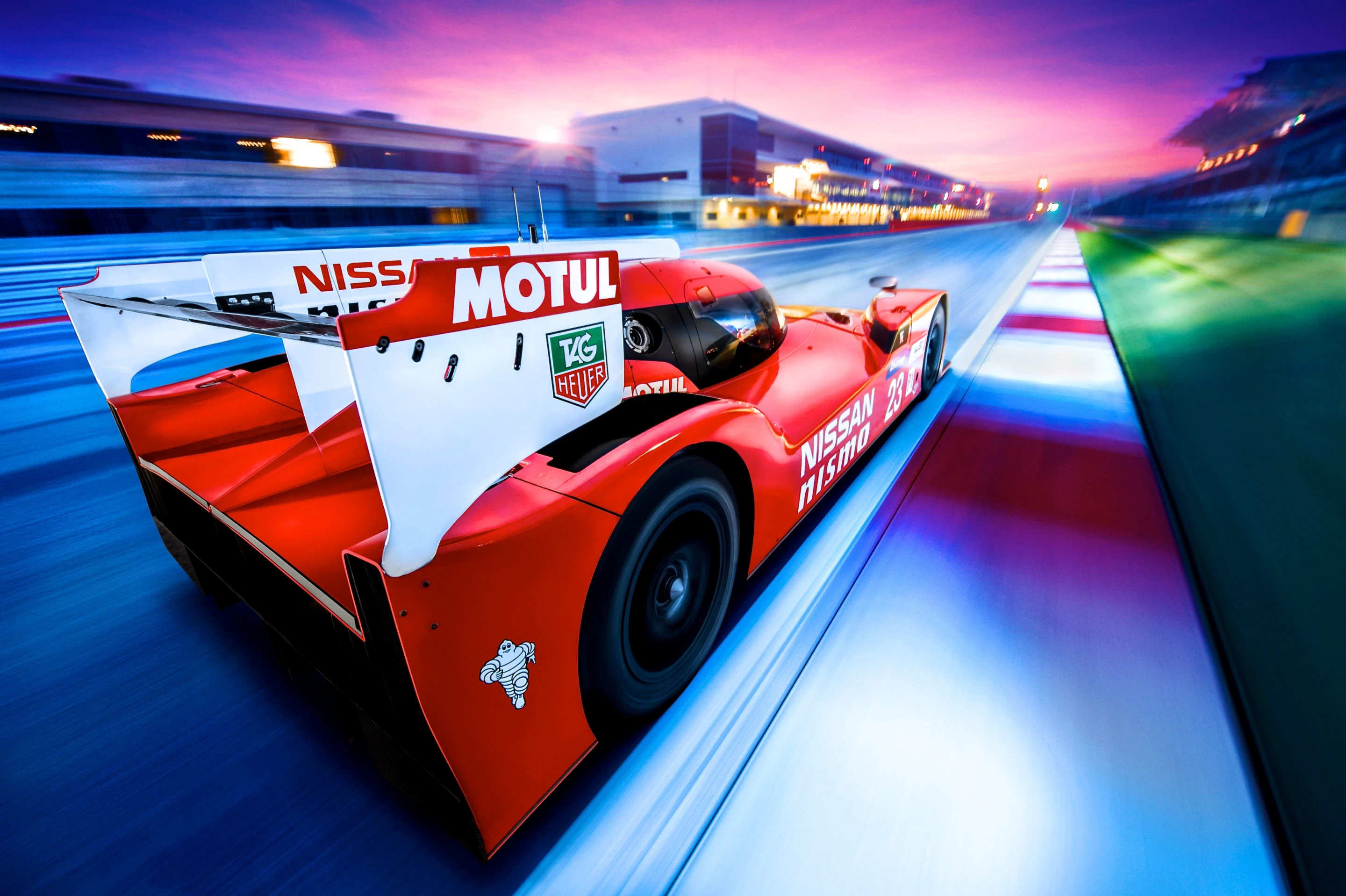 The Nissan GT-R LM NISMO features, in many ways, rather standard fare, as far as driveline technology is concerned
