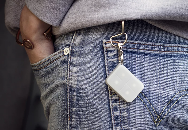 The iblazr 2 wireless LED flash comes with a key clasp