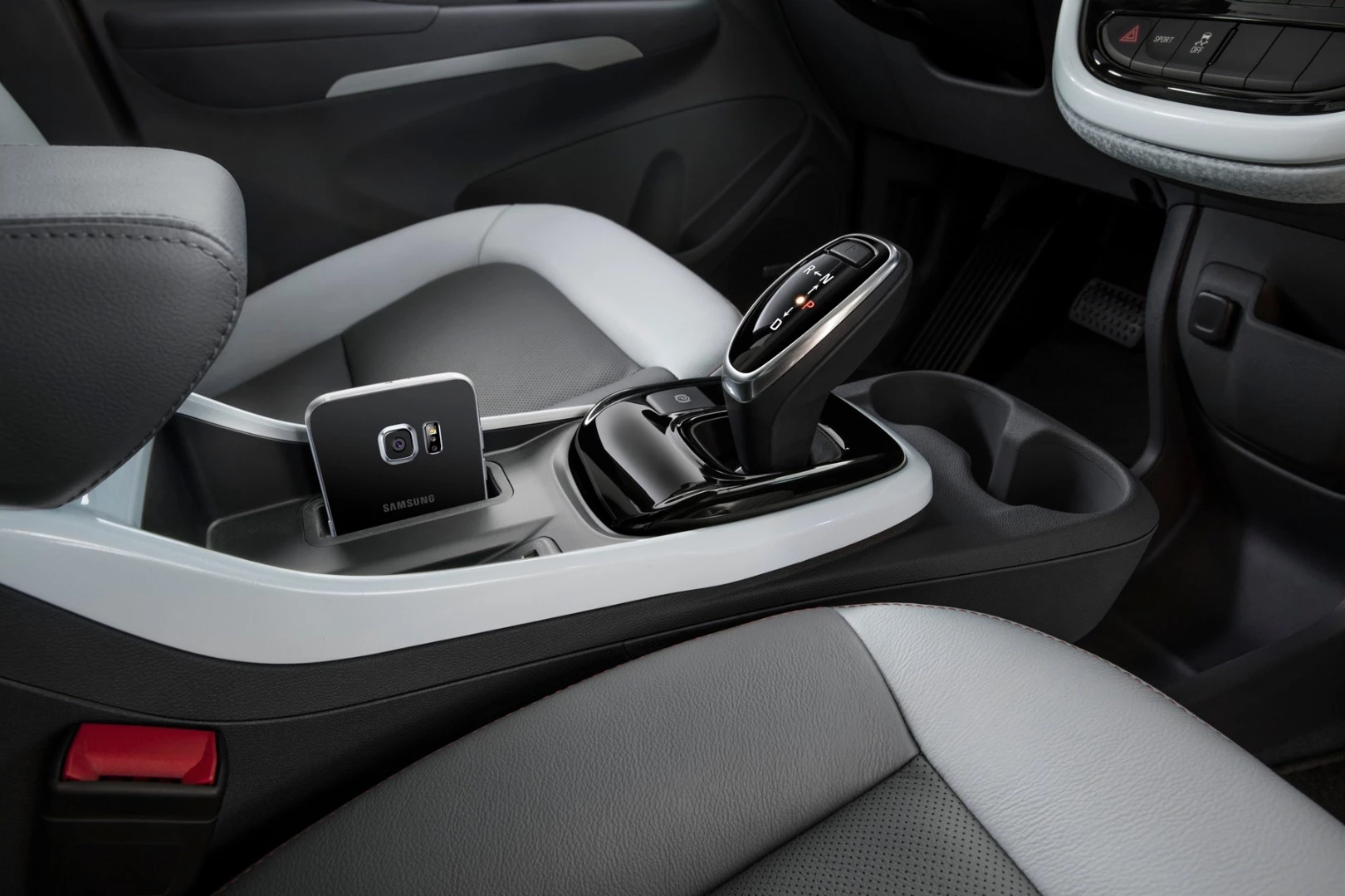 Smartphones will connect to the infotainment system via Bluetooth