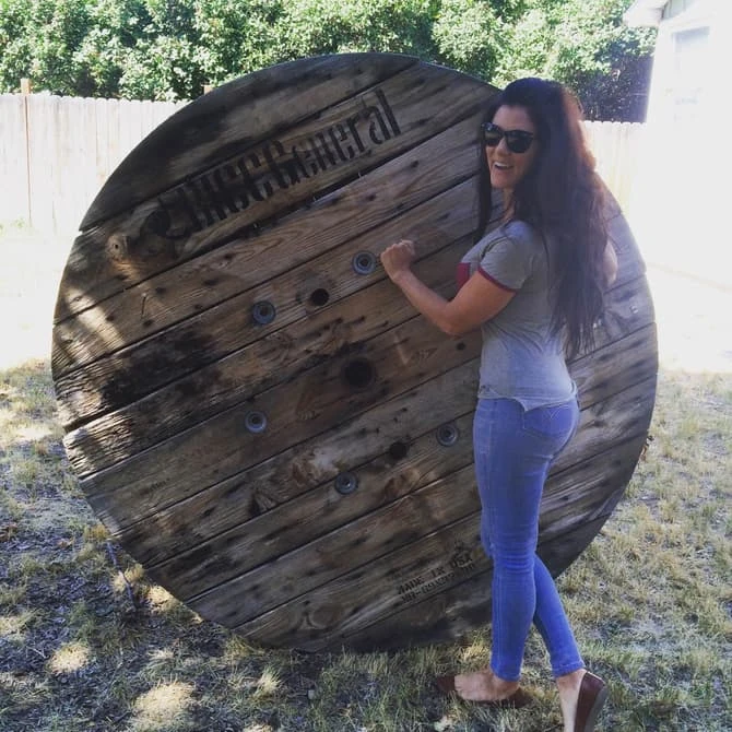United States-based dressmaker and tiny house expert Kristie Wolfe decided to turn her considerable talent toward creating a micro-community of hobbit holes