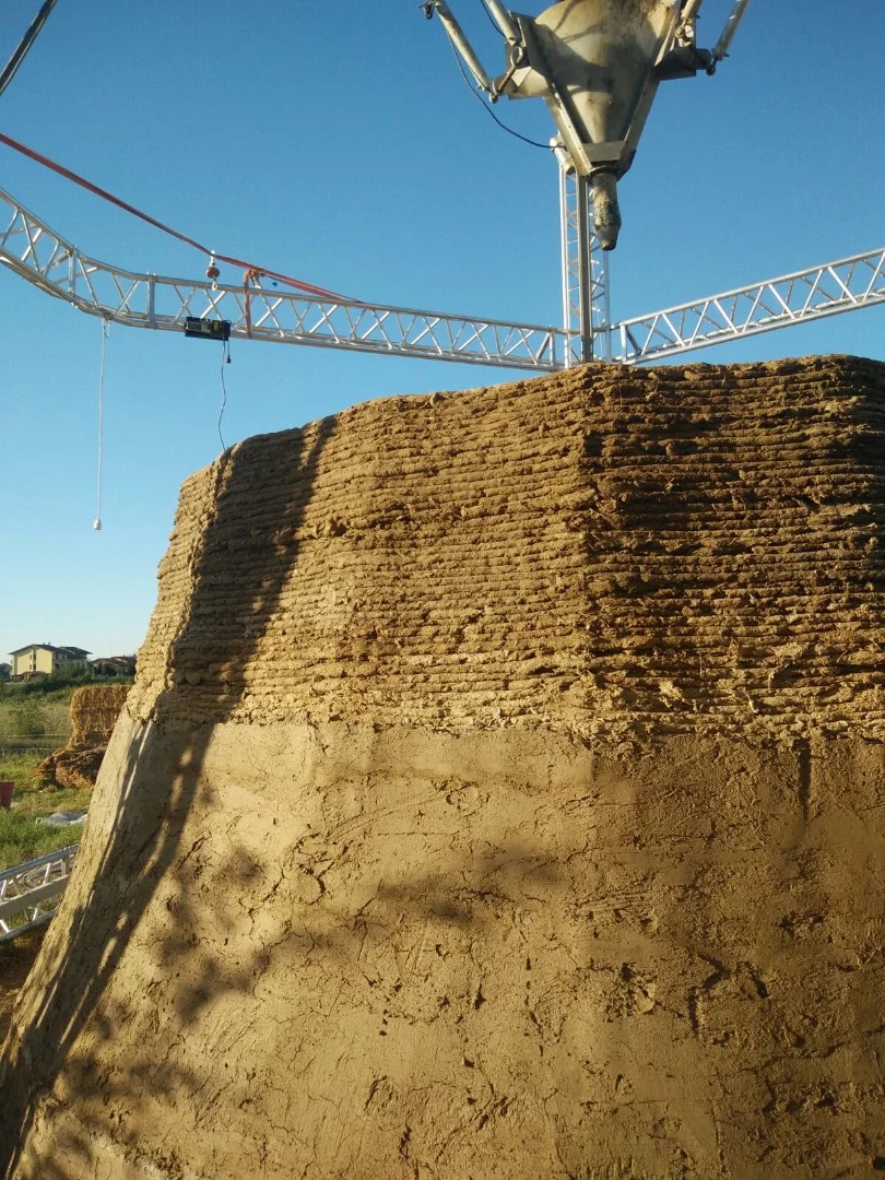 The firm has so far 3D-printed a 270 cm (106 in) high and 5m (16 ft) diameter structure of clay and straw
