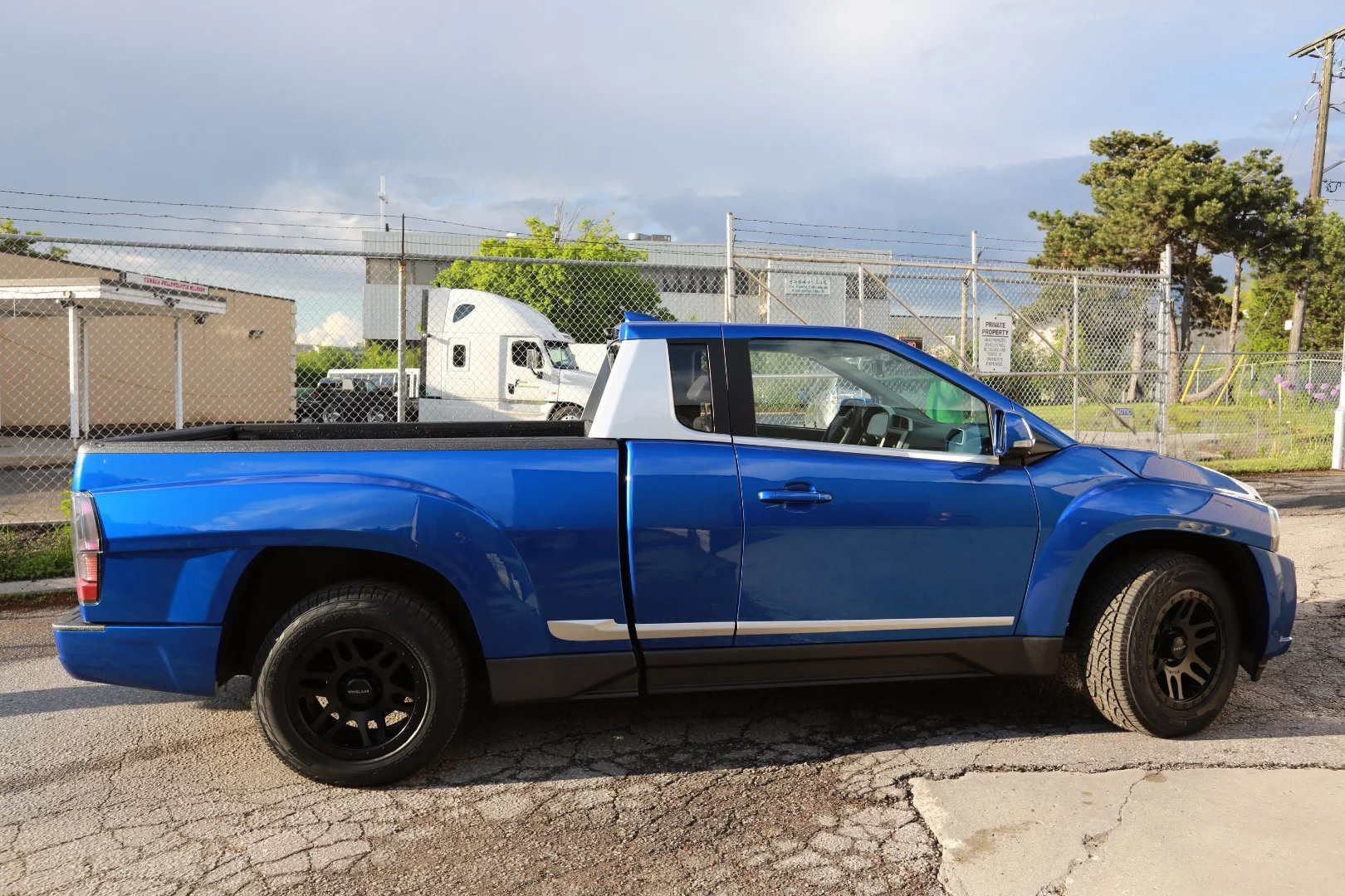 The Bison prototype sports a 40 kWh battery pack but future models will offer both a 50 and 90 kWh options