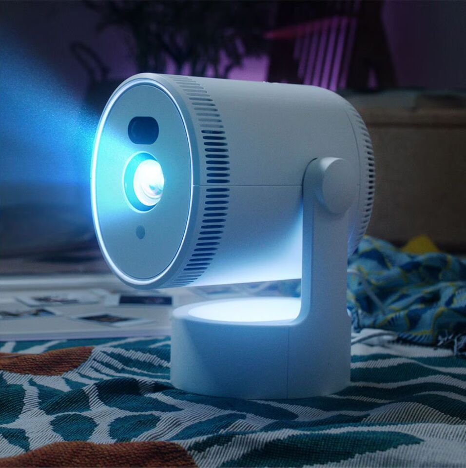 The CineBeam PU700R outputs 1,000 ANSI lumens, with brightness optimization reported to make for day or night viewing