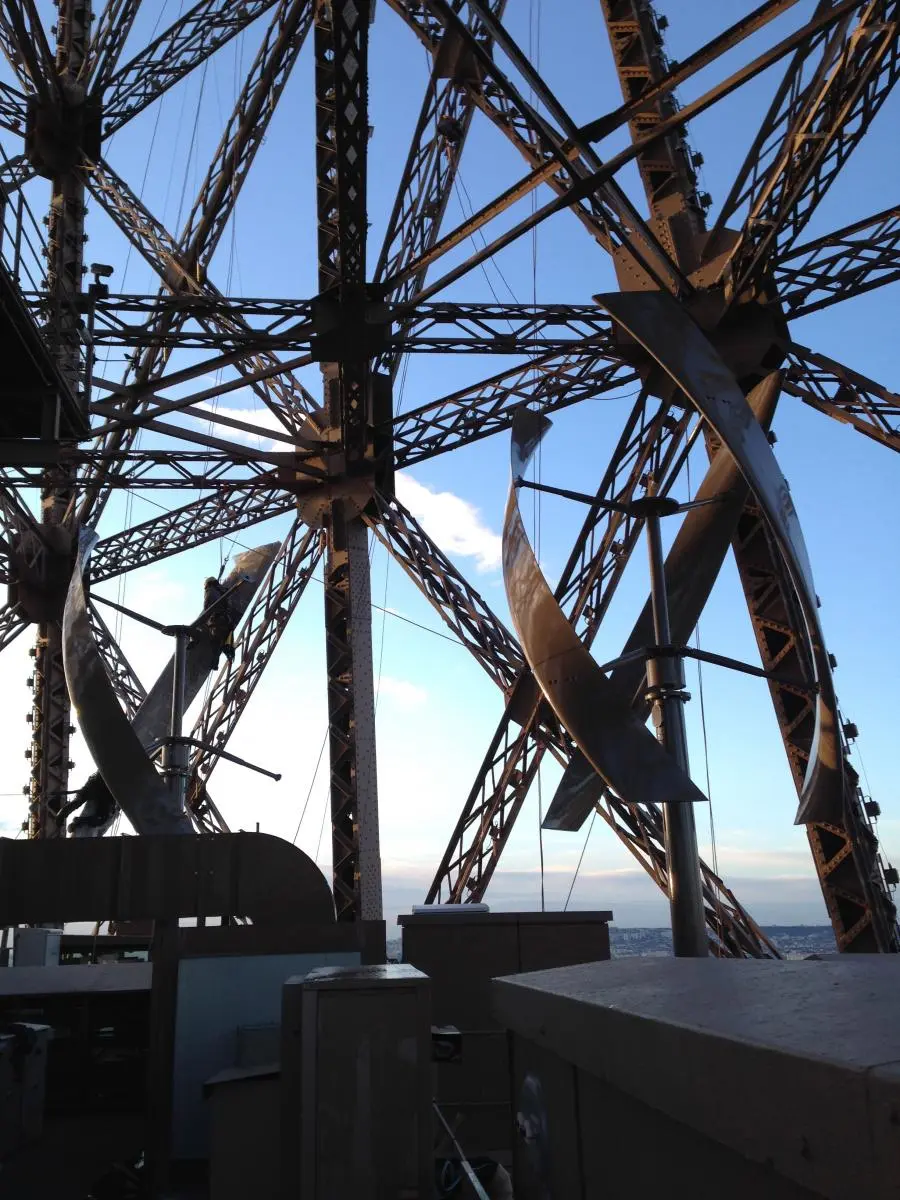 UGE painted the turbines to match the tower, and judging from the photos, their design looks to fit in nicely with the overall design of the tower (Photo: UGE)