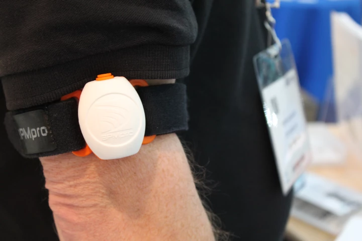 BPMphysio is a wearable device for accurately measuring limb movement in patients (Photo: Stu Robarts/Gizmag)