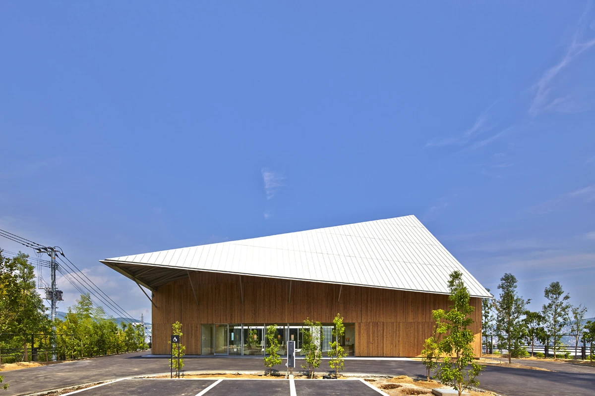 The Garden Terrace Nagasaki Royal Terrace building in Nagasaki, by Kengo Kuma & Associates