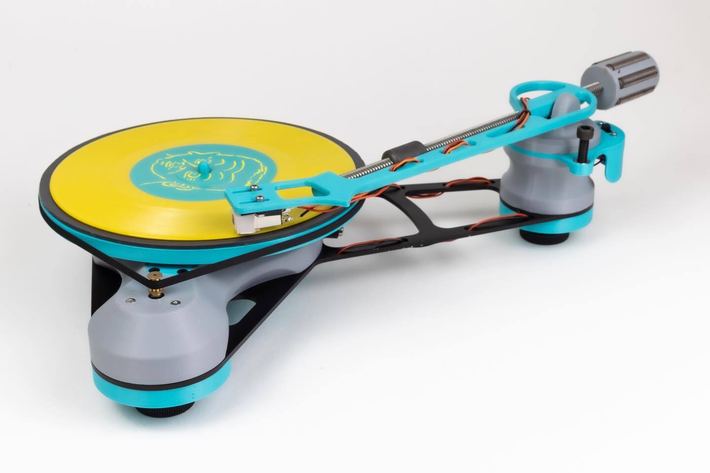 Startup designs turntable you can print and assemble yourself