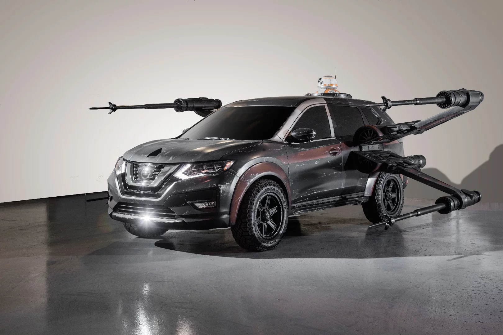 Nissan Rogue Poe X-Wing