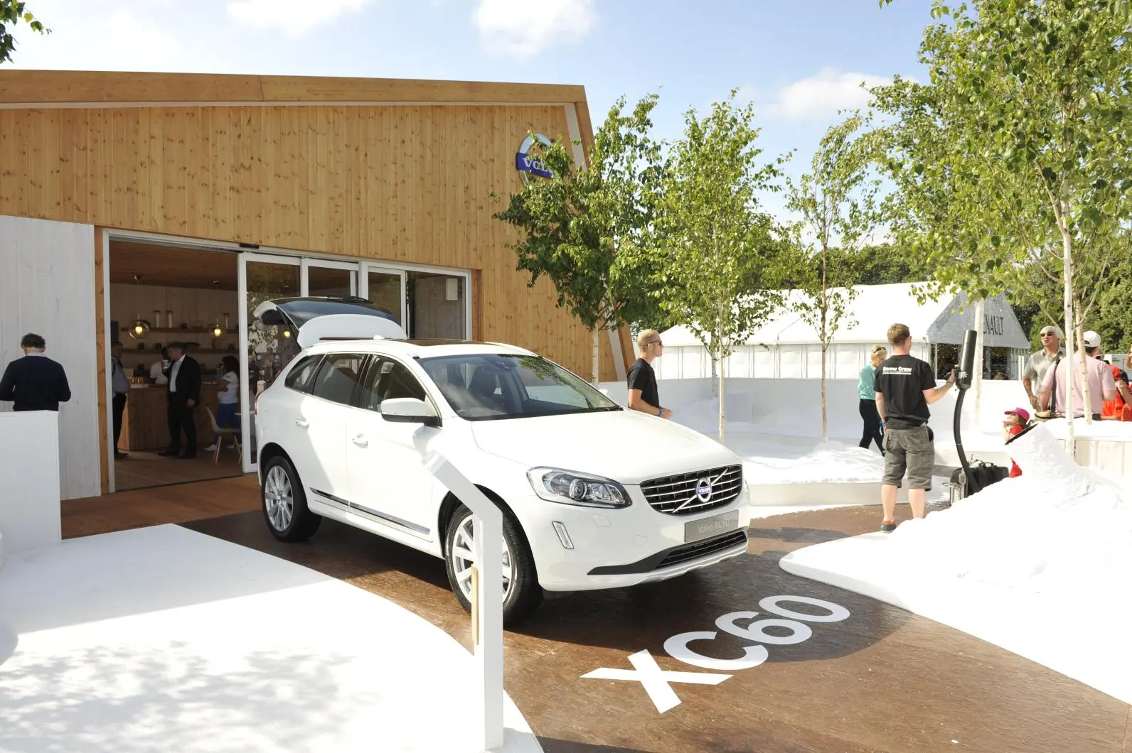 Volvo snow display