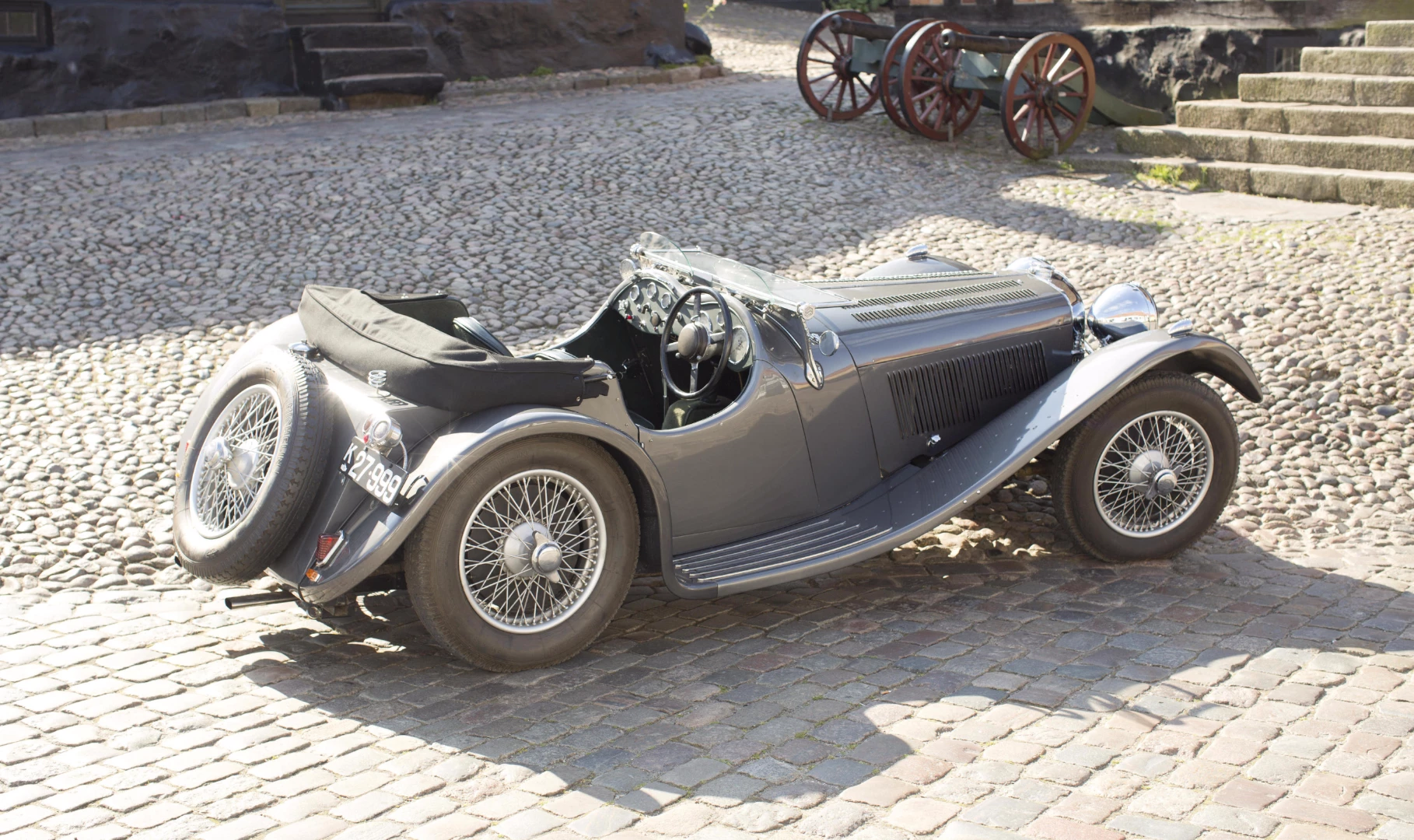This 1938 JAGUAR SS100 3½ LITRE ROADSTER sold for DKK 3,335,000