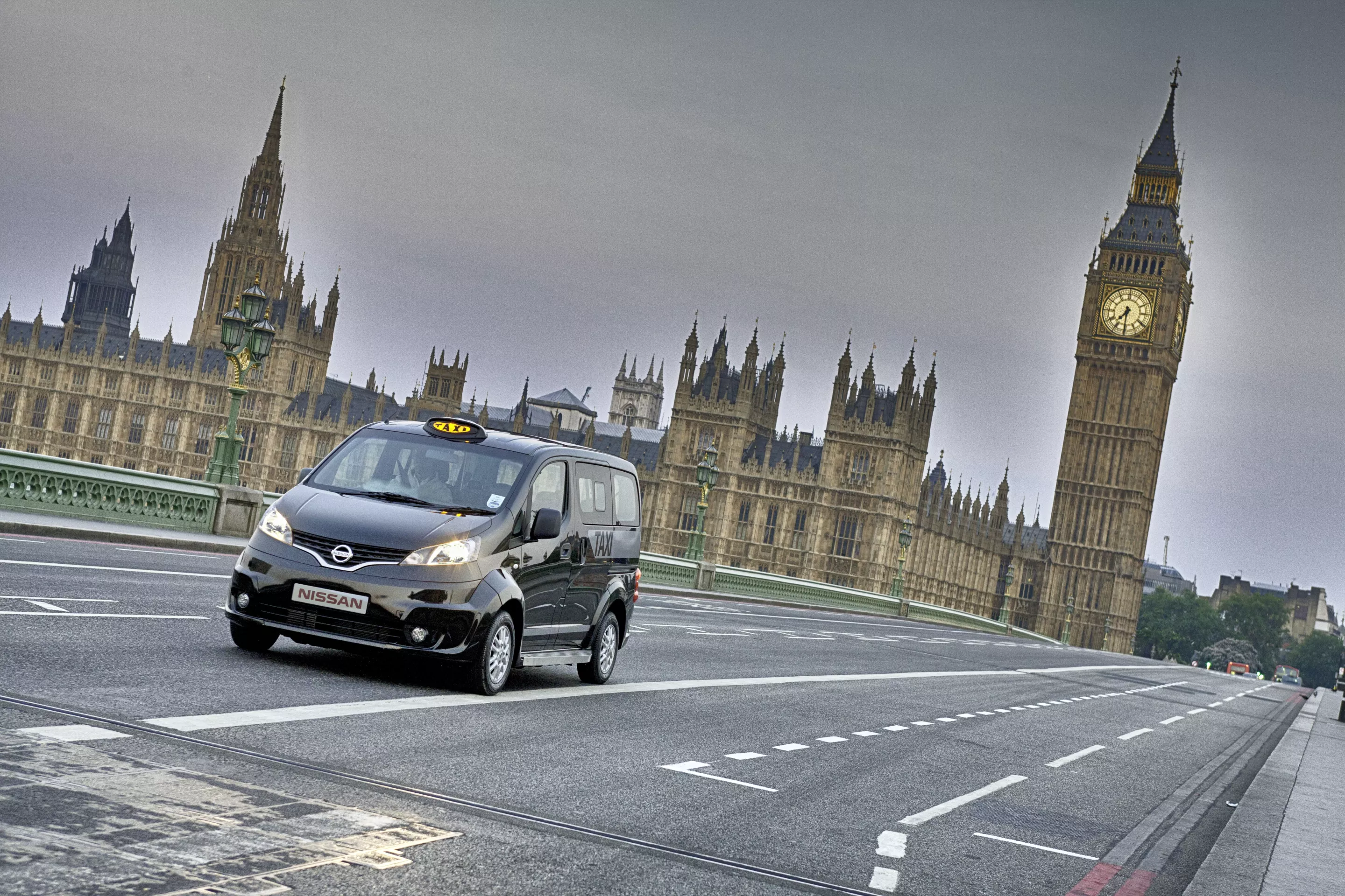 With London 2012 in full effect and all eyes on UK's capital, Nissan has chosen a shrewd Monday morning to announce that its NV200 is to be certified as a London black cab