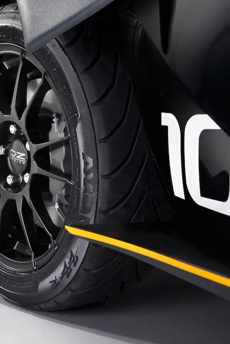 Avon ZZS tires are standard on the E10R