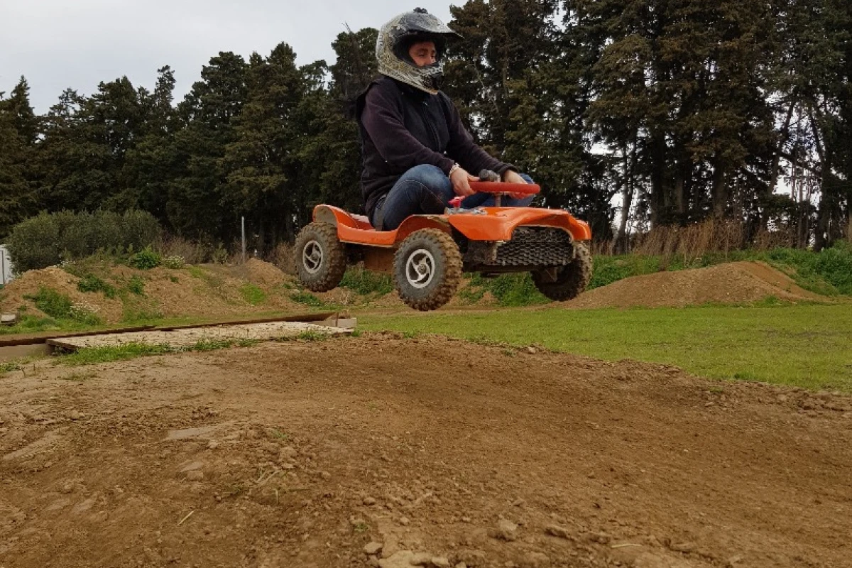 Flying over dirt, the electric French Kart