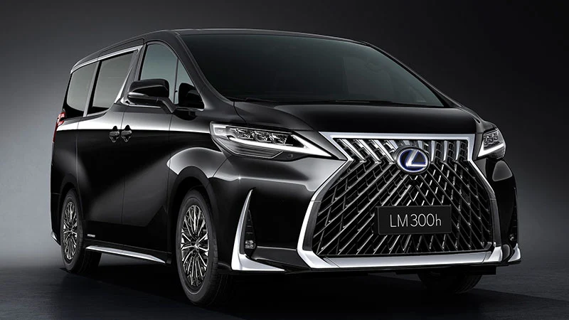 Lexus gussies up its Toyota Alphard with rich black or white paint and plenty of chrome