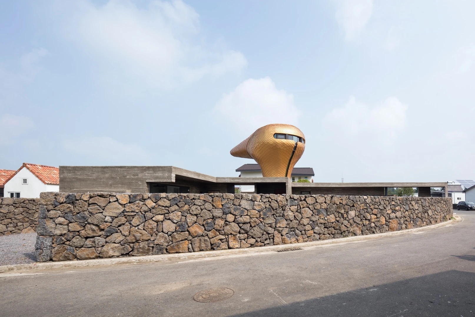 Moon Hoon says its design is based on wind blowing a woman's hair, though concedes it looks rather like a duck, a hairdryer, or perhaps even an alien
