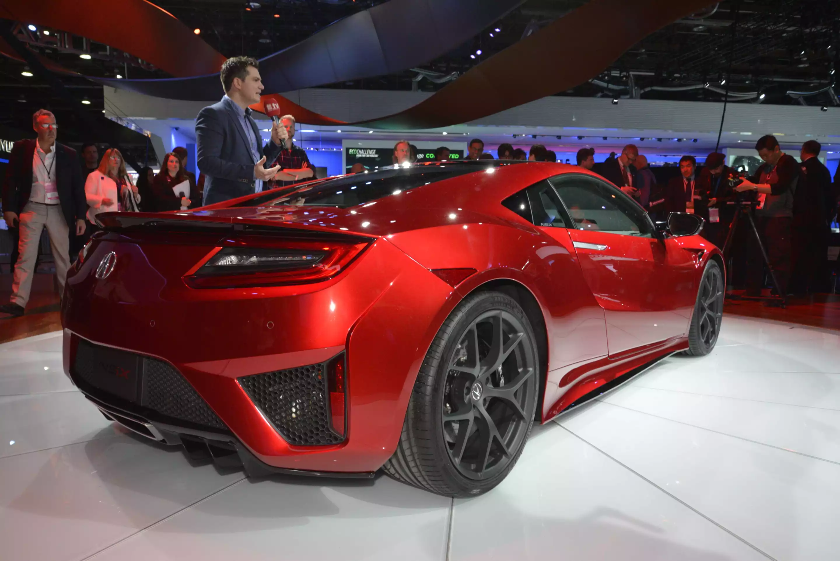 The production spec Acura NSX Version 2.0
