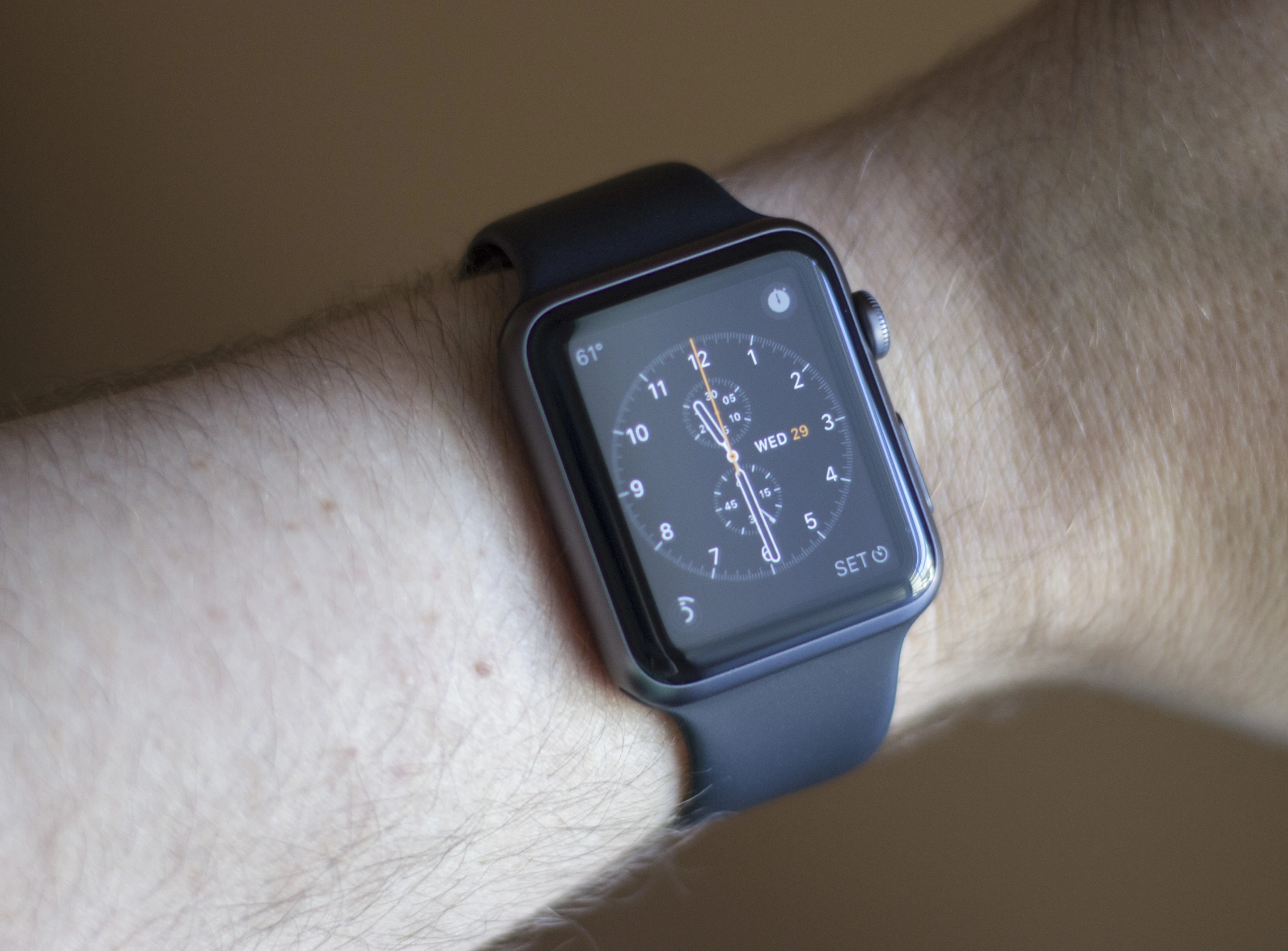One of the default watch faces (Photo: Will Shanklin/Gizmag.com)