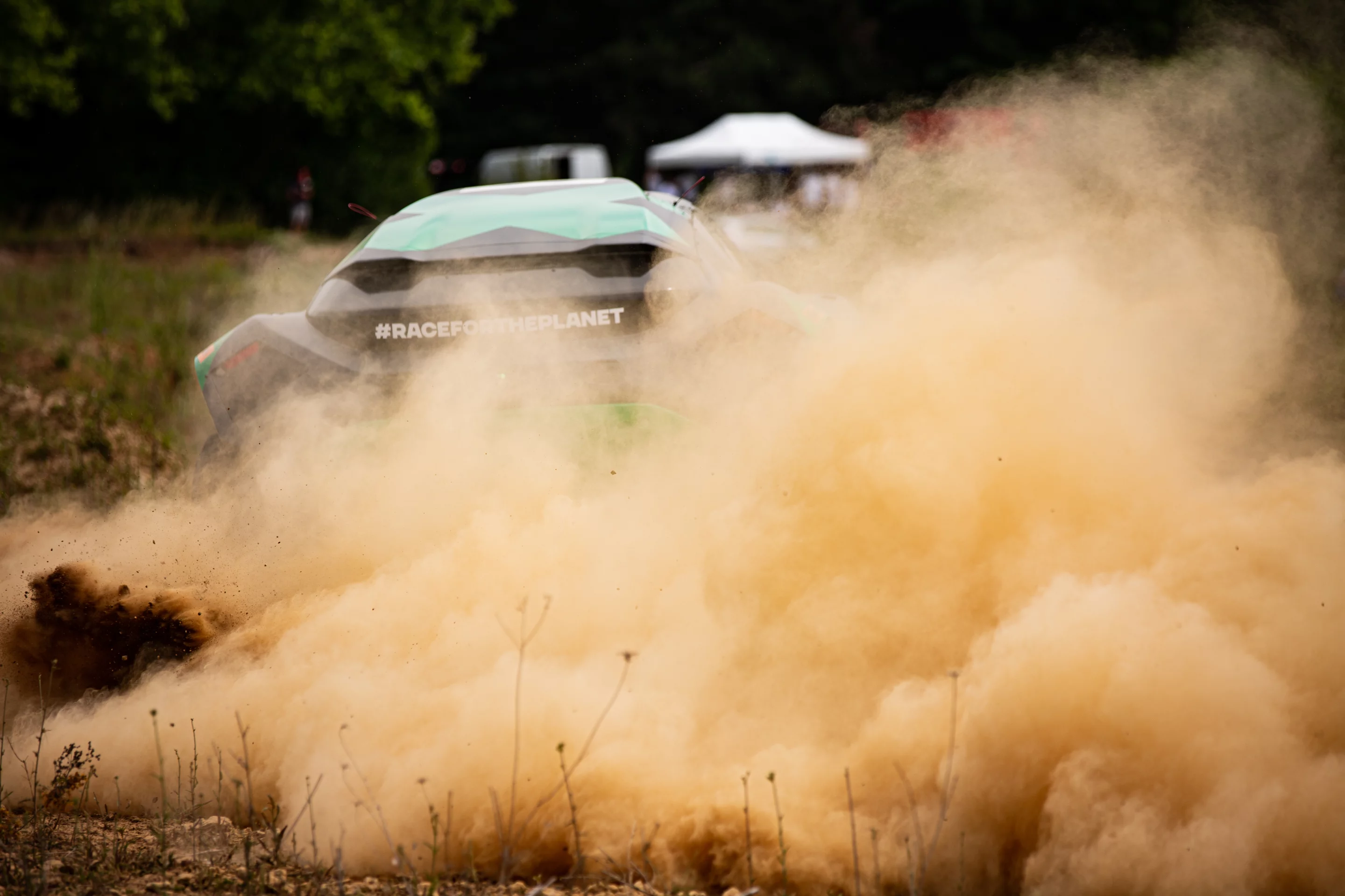 Kicking up dust in an Odyssey 21