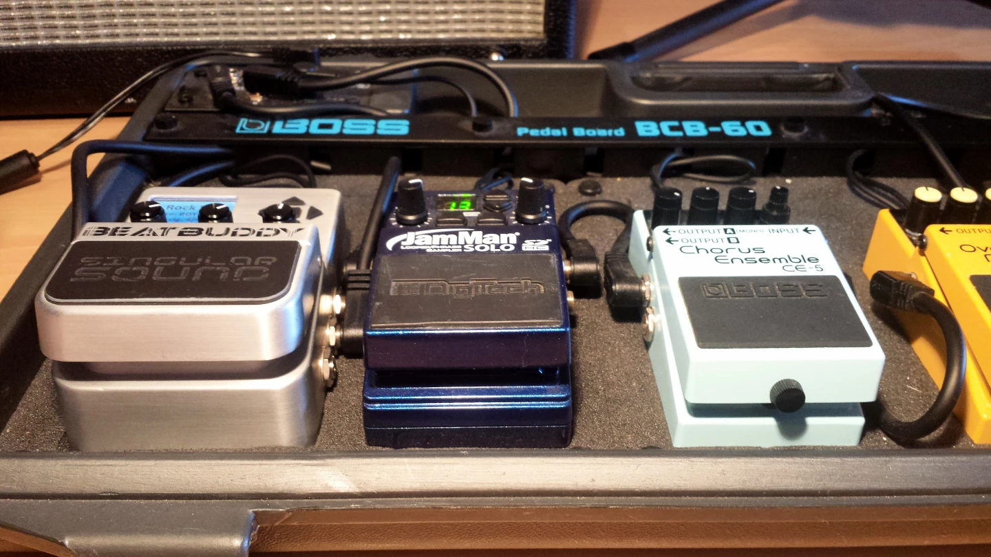 The Beatbuddy guitar pedal drum machine