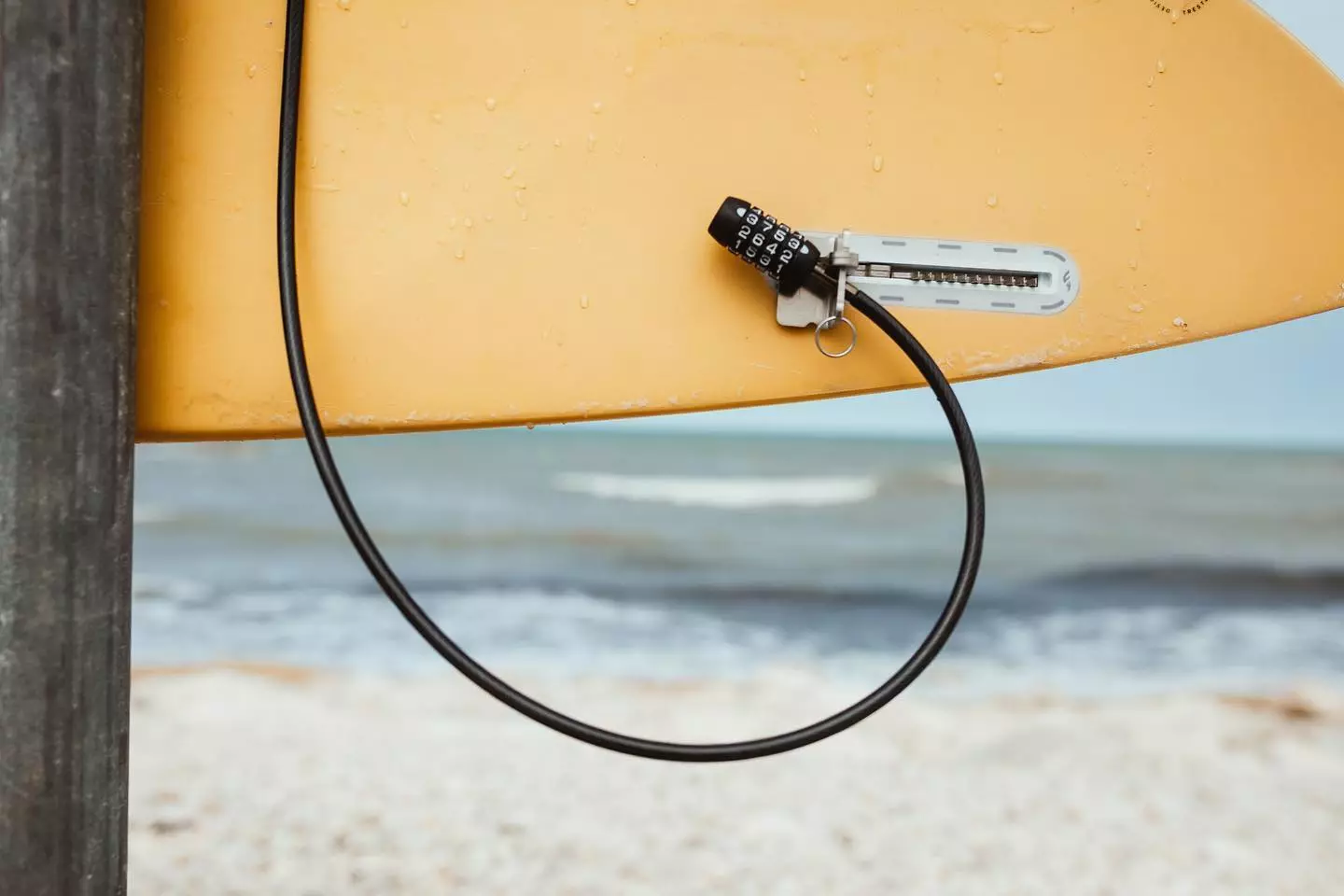 Lohmann is offering the surfinlock in two models, for Futures and FCS plug formats