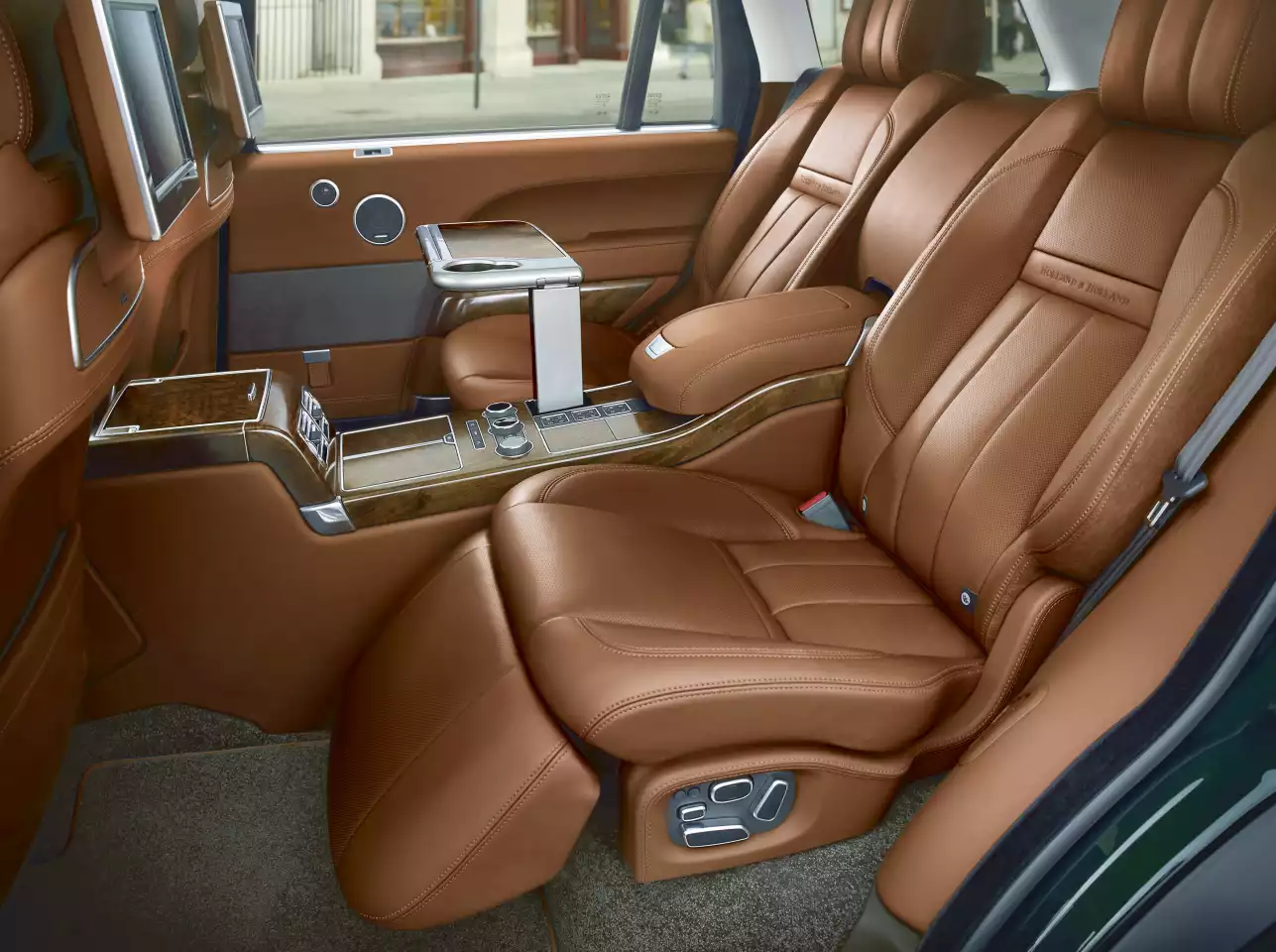 The Holland & Holland Range Rover has fully adjustable rear seats