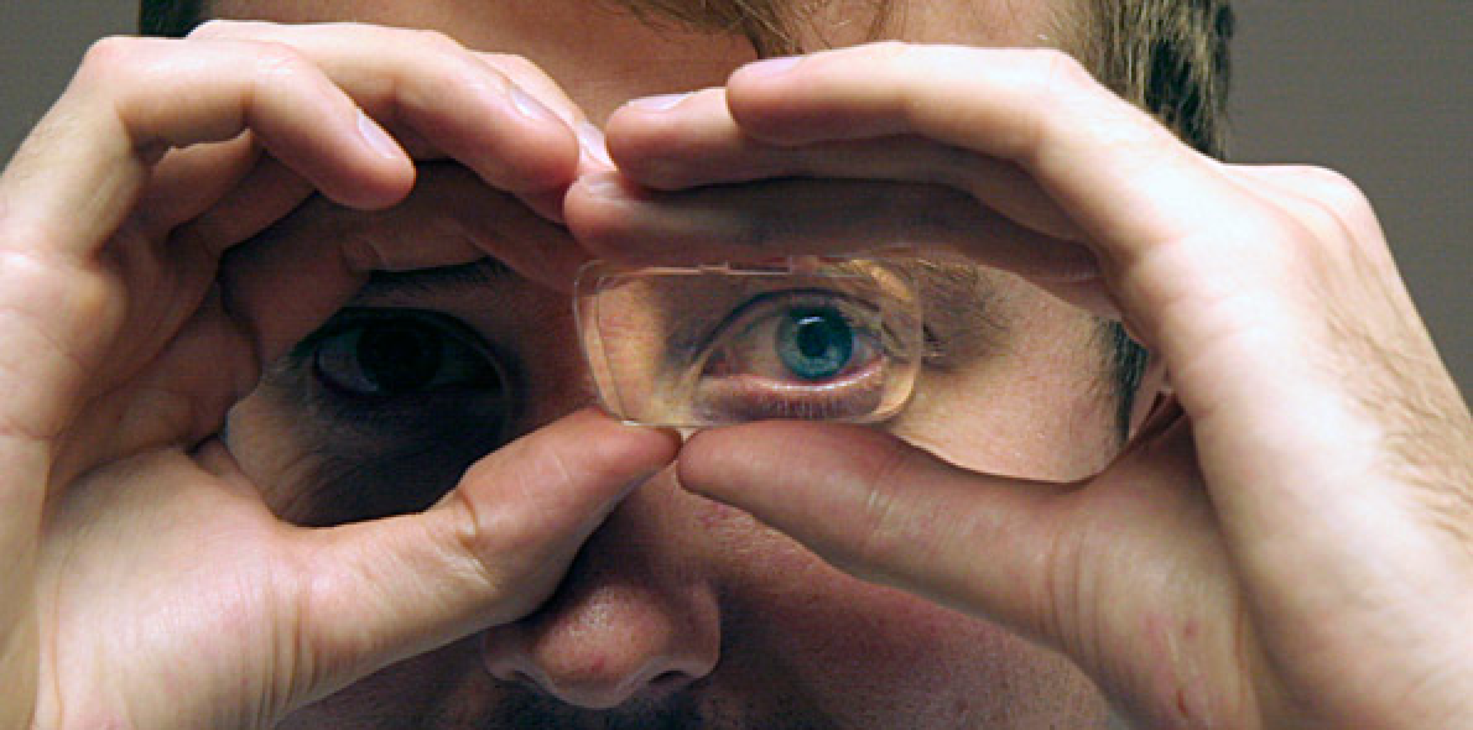 Eyejusters selfadjustable glasses designed for the developing world