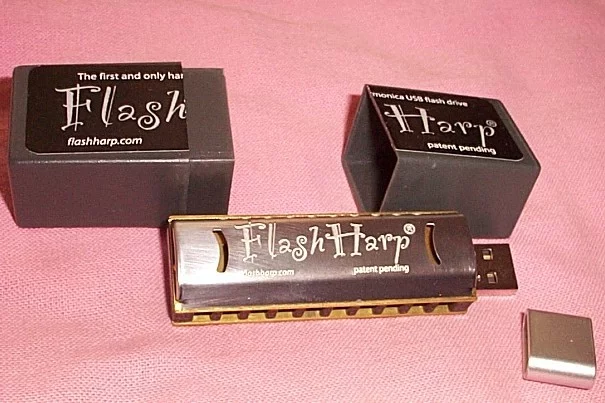Each FlashHarp is supplied with a sturdy plastic case