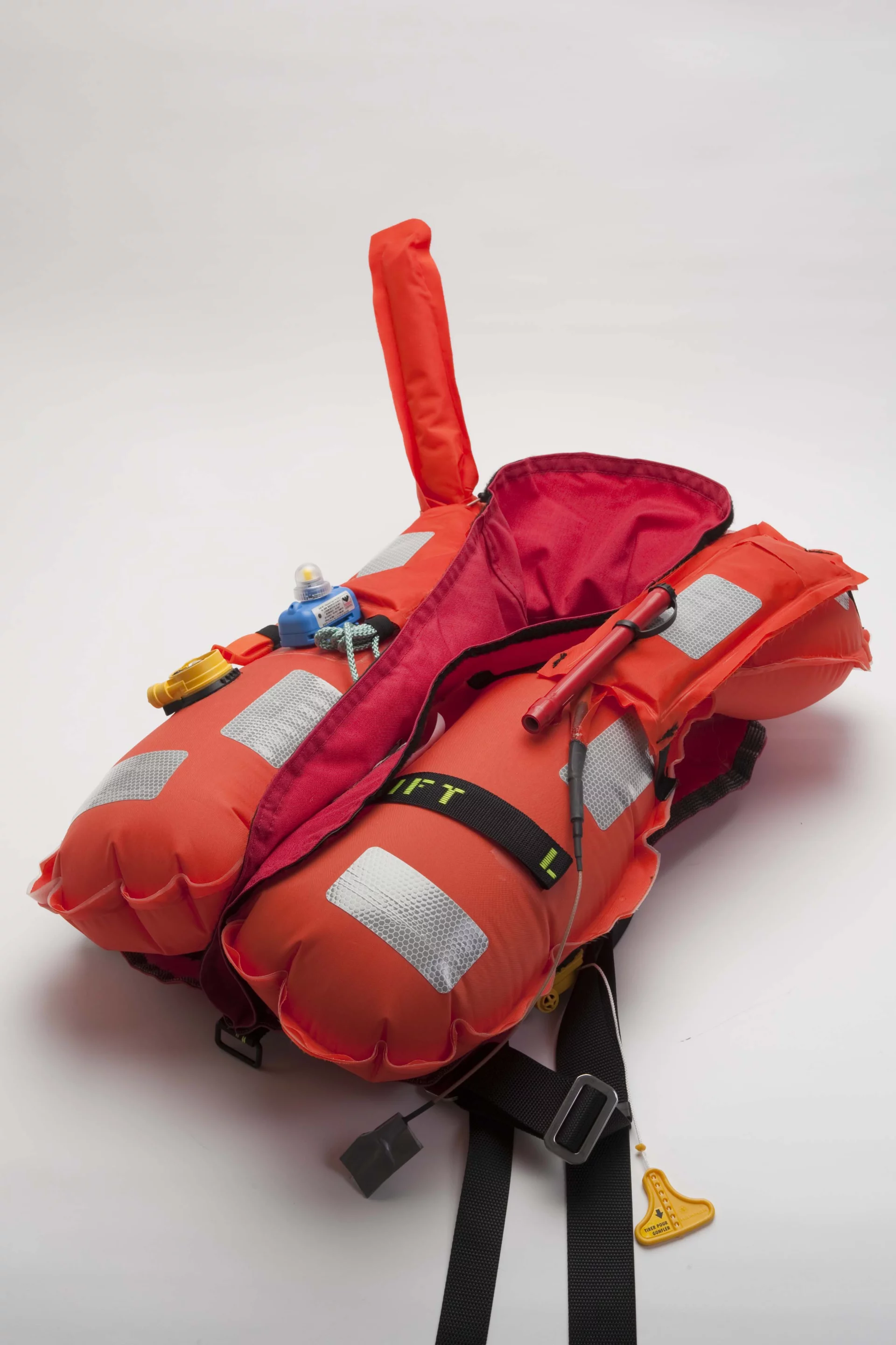 A life vest incorporating one of the fabric antennas