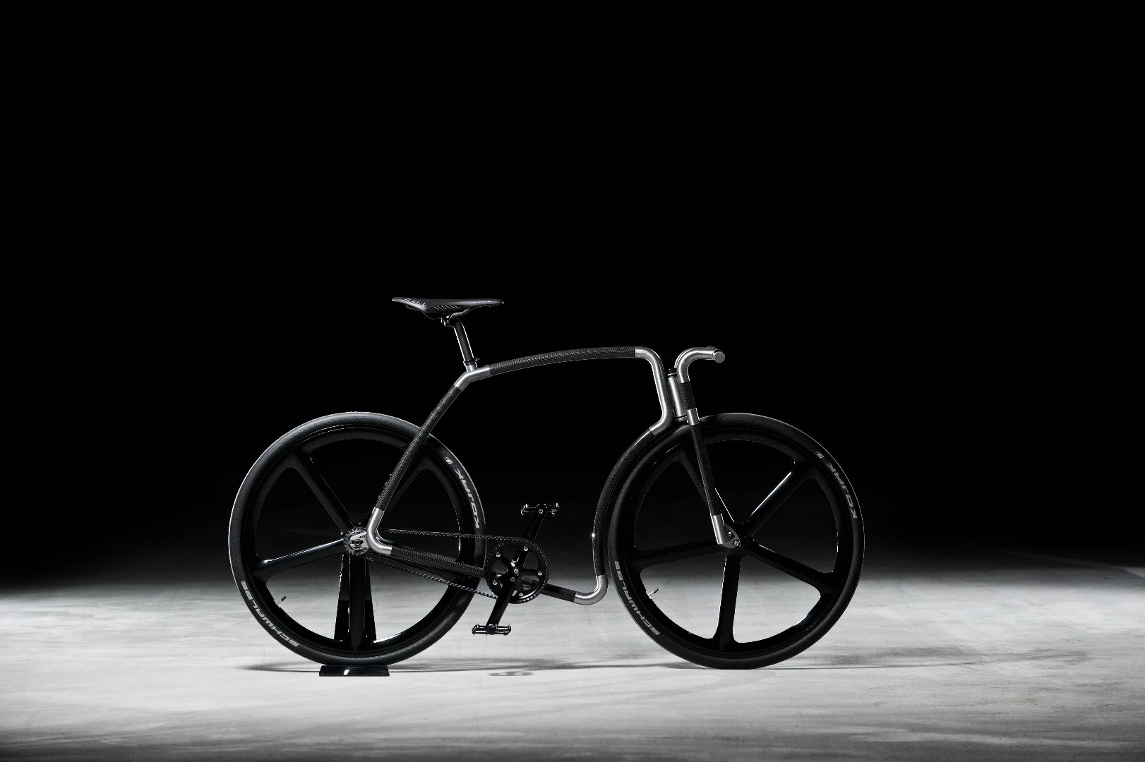 Narusk and his team are planning on building a limited number of the Viks carbon
