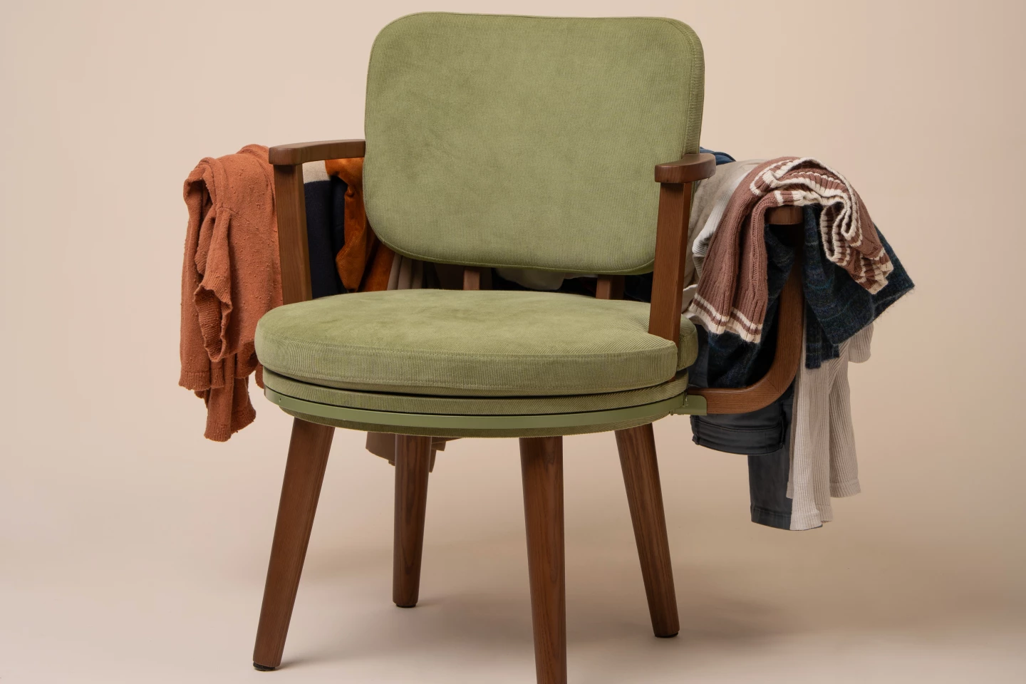 The Laundry Chair is presently on Kickstarter