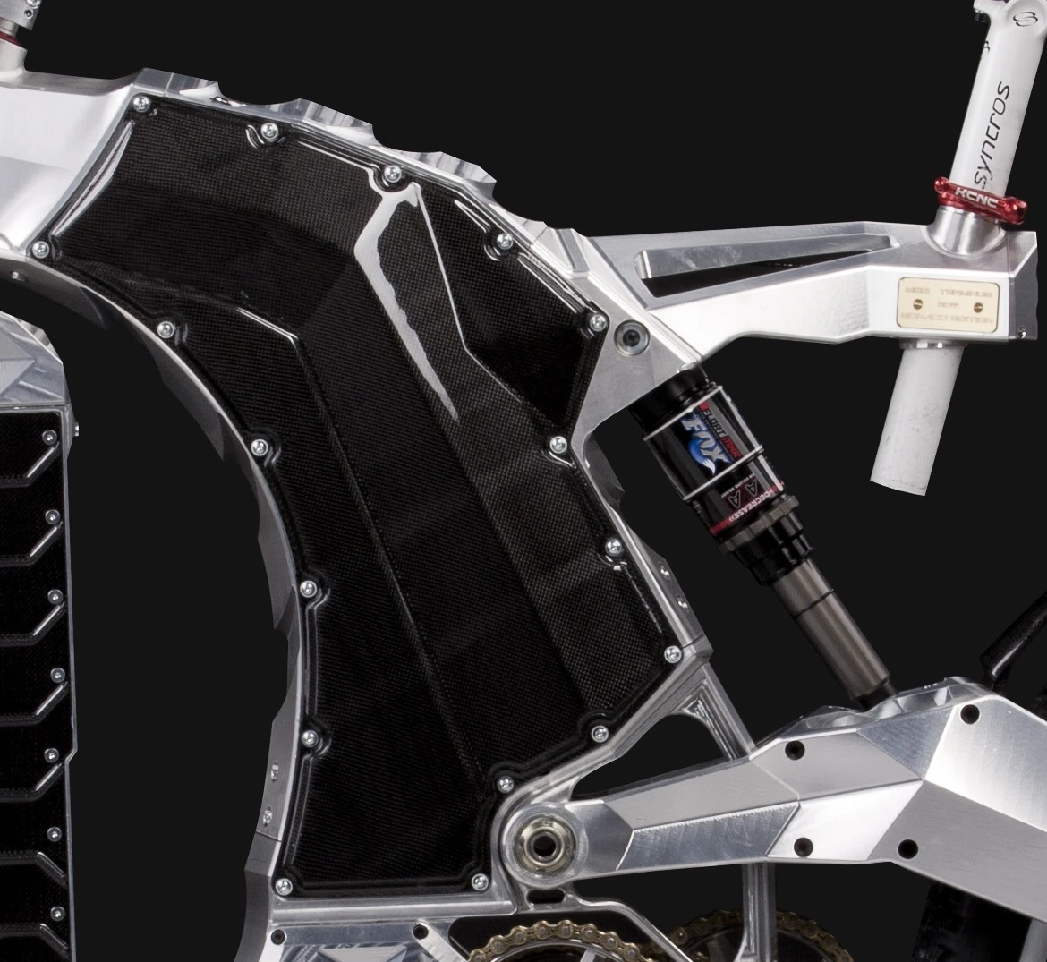 Each edition benefits from Fox MXR Air shocks at the rear