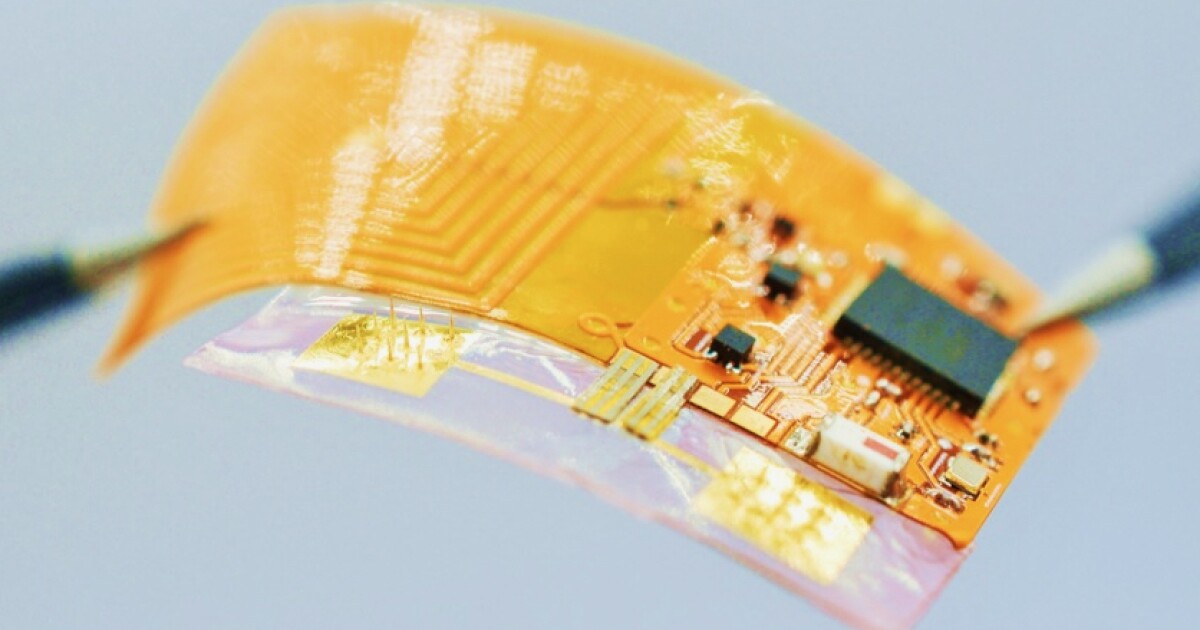 Smartphonecontrolled skin patch releases multiple medications on demand