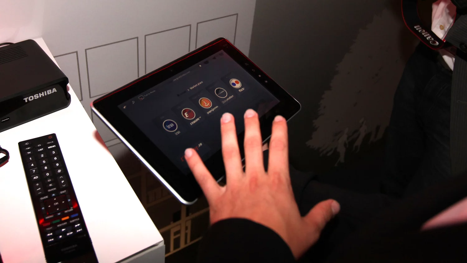 Toshiba's Folio 100 media tablet at IFA 2010