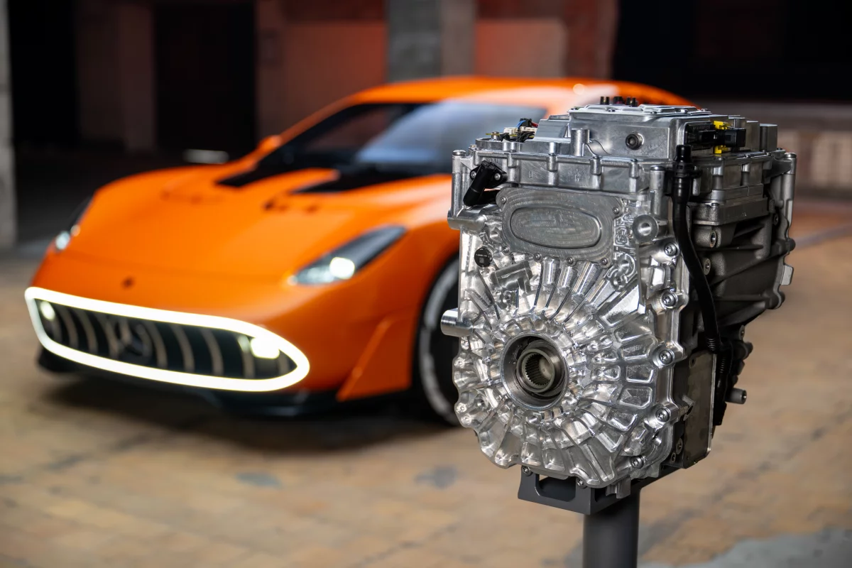 An innovative EDU for the motors and transmission was designed to maximize space and weight savings