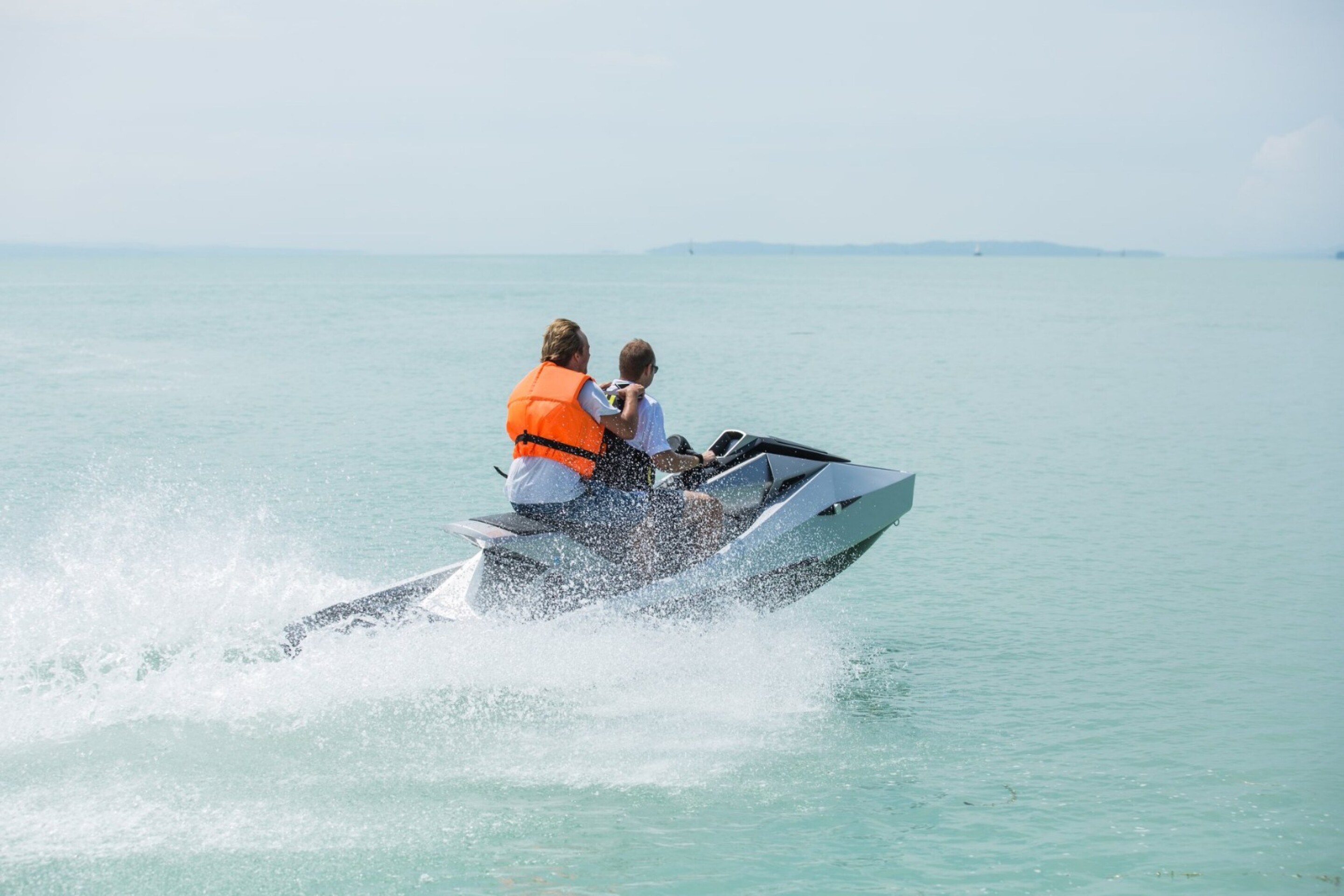 Narke's Electrojet aims to clean up the reputation of jet skis
