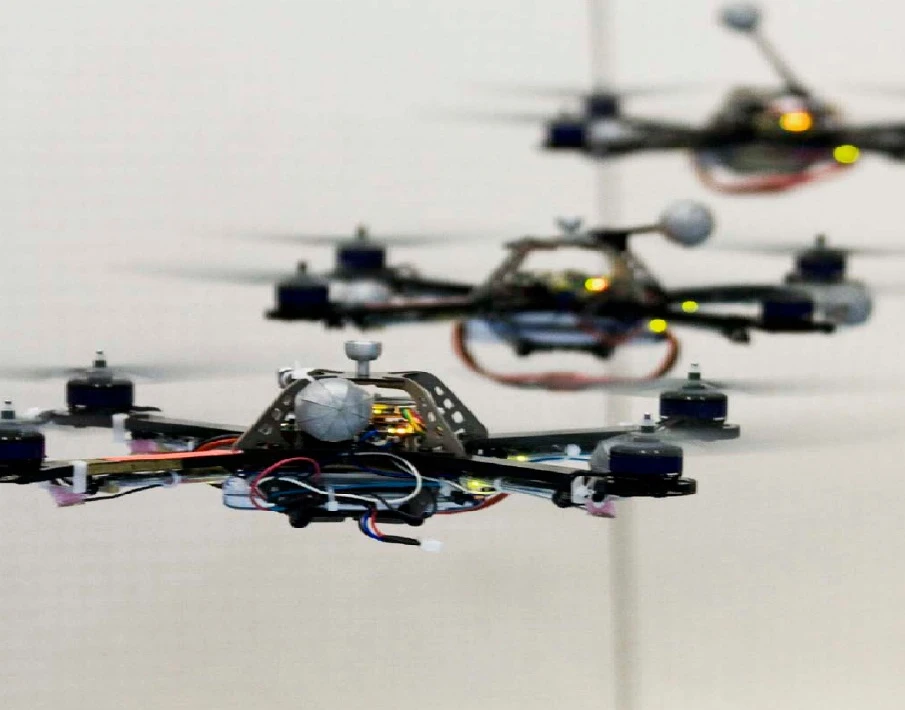 France's FRAC Center will be hosting an exhibition to be built entirely by flying robots (image: Raffaello D'Andrea)