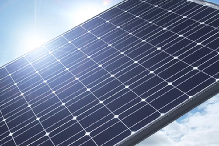 Panasonic is claiming a world-record conversion efficiency of 25.6 percent for its HIT solar cell