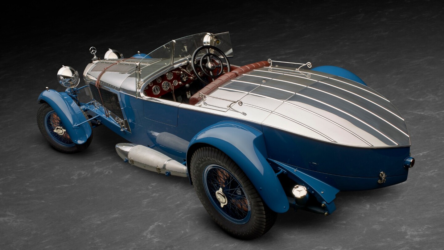 This shot of the winning car wasn't taken a Hampton Court, but we just had to show the magnificent 'boat tail'