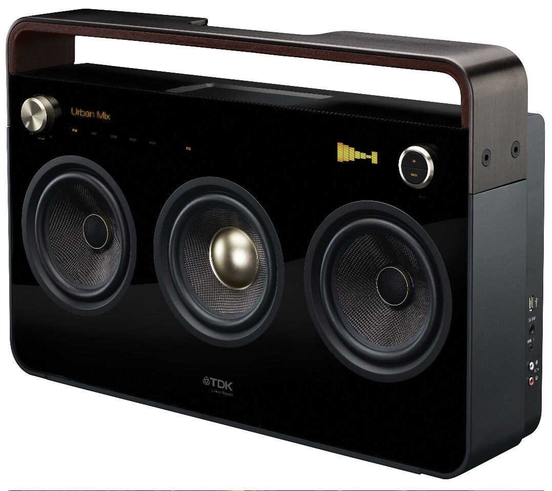 The Boombox sports a 6-inch subwoofer and a couple of 6-inch coaxial drivers which knock out 35 Watts of full range power