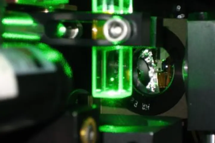 Raizan and team used optical tweezers to suspend the bead and observe Brownian motion for the first timeCredit: