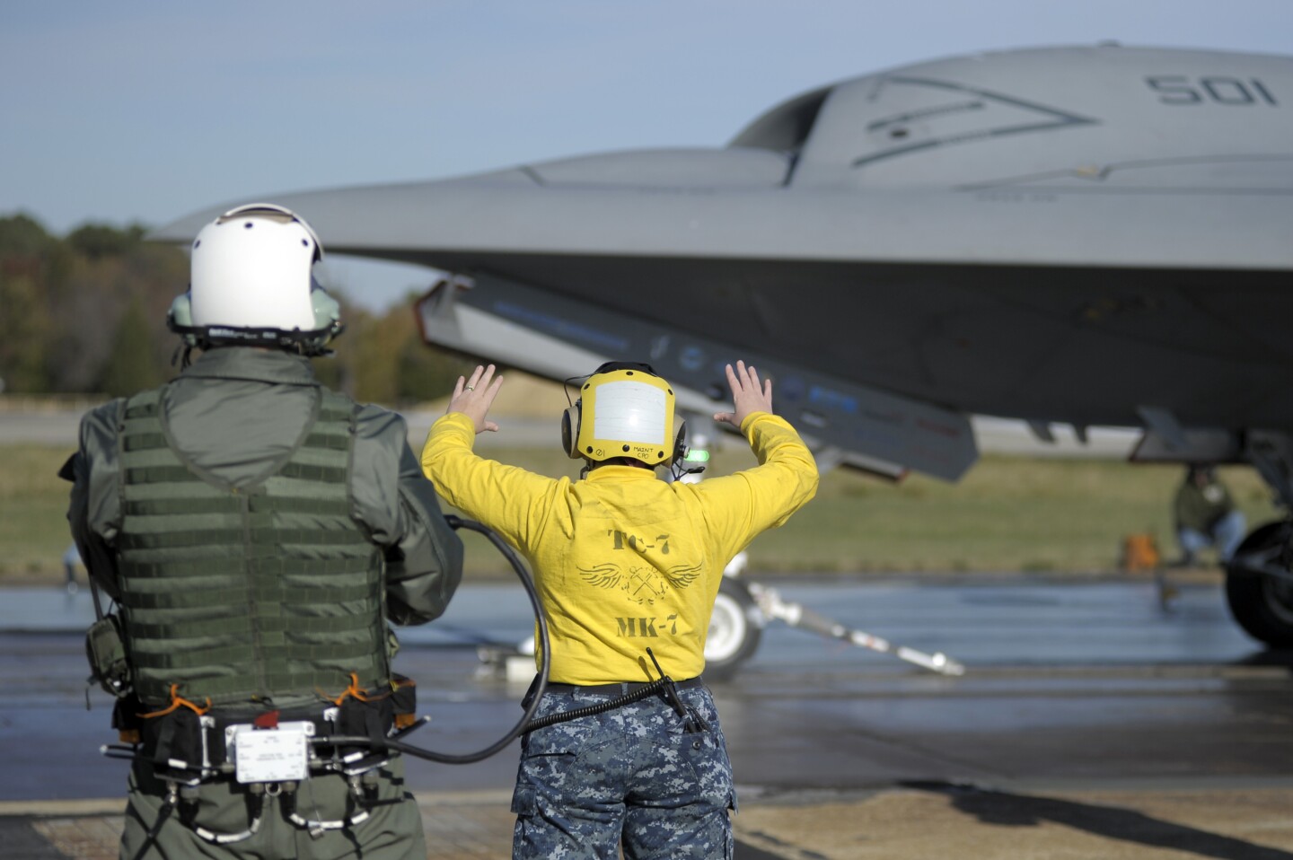 The CDU is operated by a deck operator who follows hand signals given by the flight deck director (Photo: Northrop Grumman)