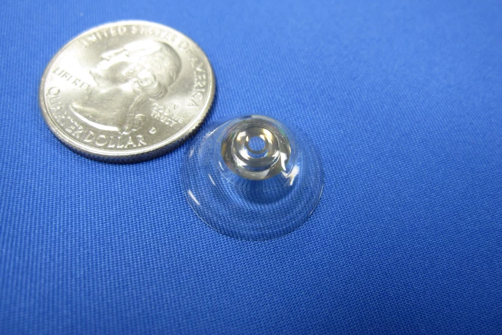 Prototype telescopic contact lenses may one day help sufferers of age-related macular degeneration (Photo: Eric Tremblay and Joe Ford/ EPFL)