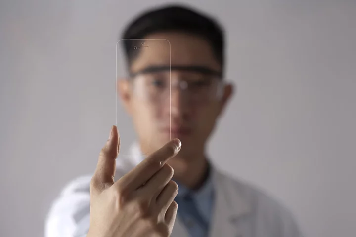 Rhino Shield adds a layer (several layers, actually) of protection to mobile device screens