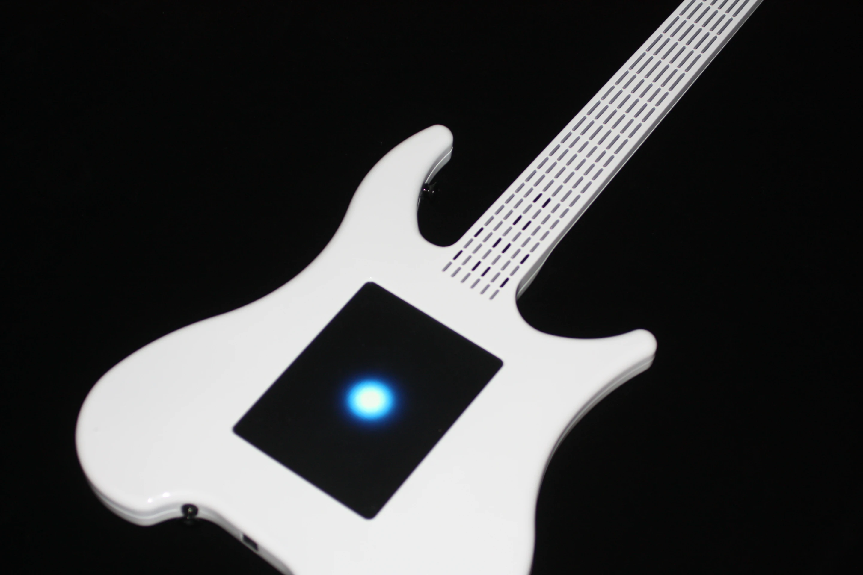 The bright circle at the center of the screen controls aspects of the sound so tapping, dragging, sliding and otherwise touching the screen results in different sound combinations.