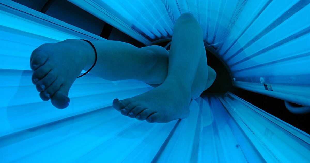 Tanning beds mutate nearly your entire skin and triple melanoma risk