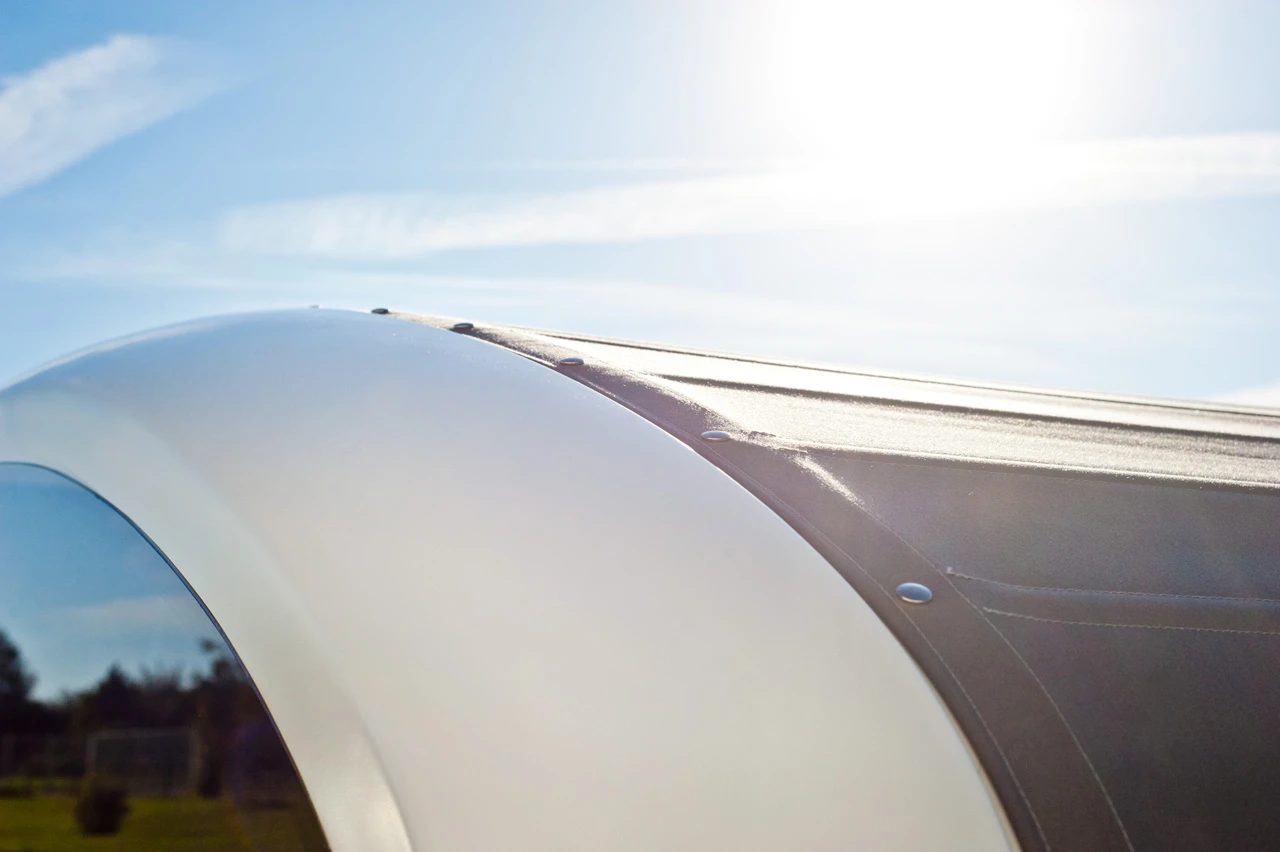 Featuring a removable roof, Sealander's interior will come customizable through a number of modules