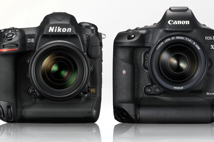 Gizmag compares the Nikon D5 and Canon 1D X Mark II
