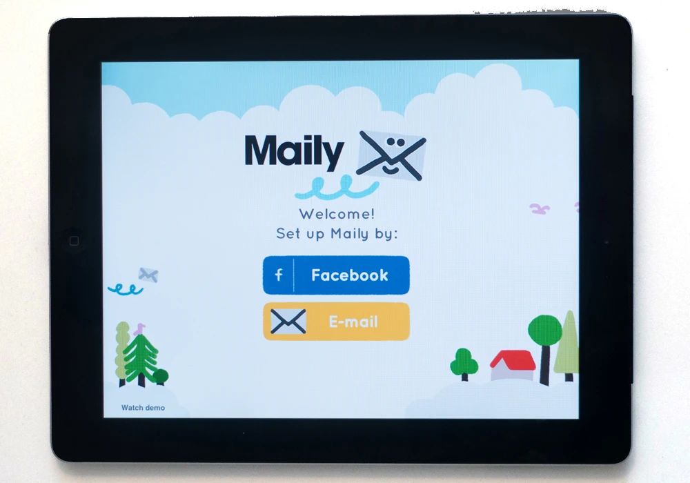Maily is a parent-controlled email account which makes it easy to create images and messages and then share them