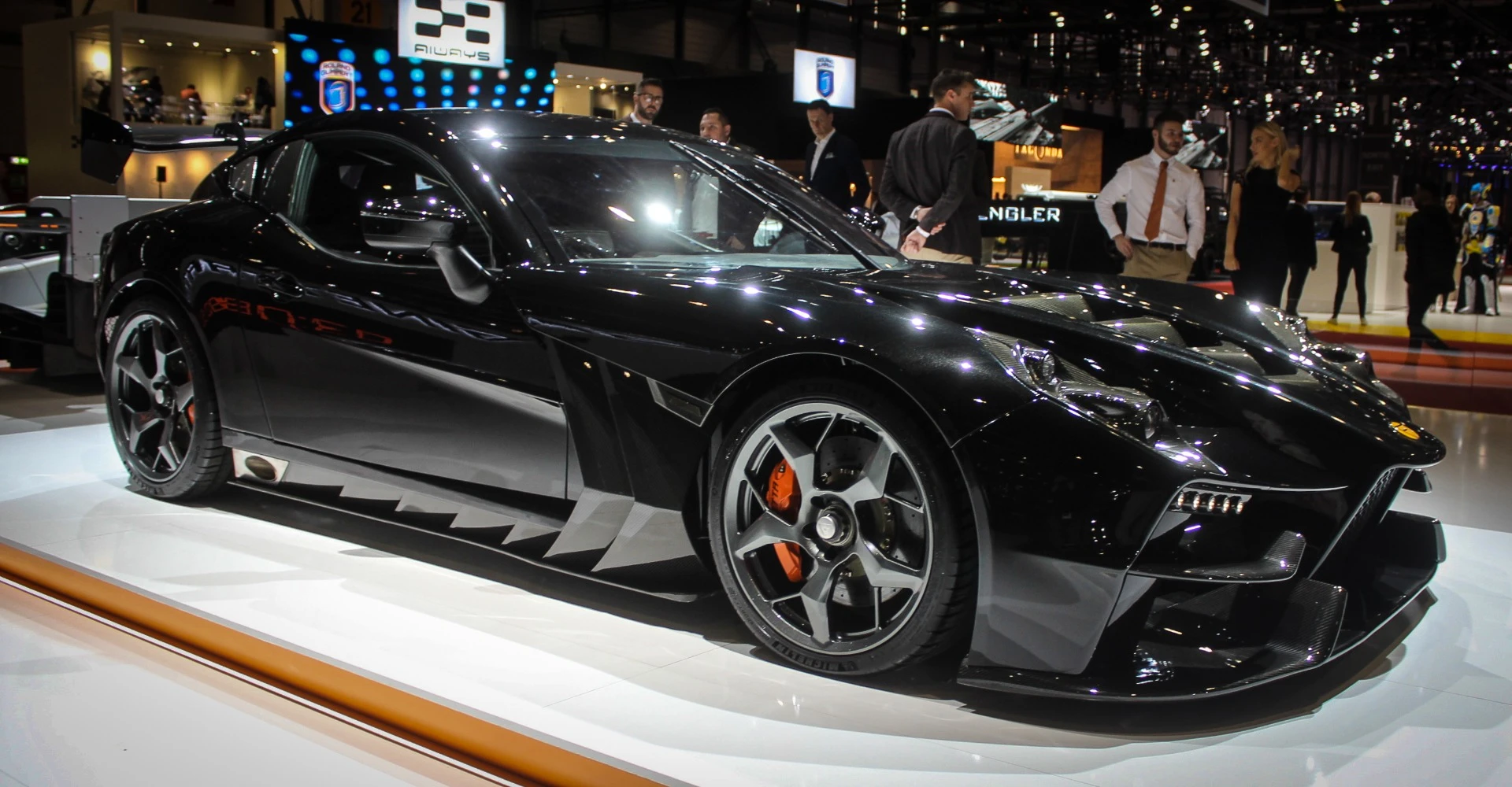 Ginetta reveals the Akula