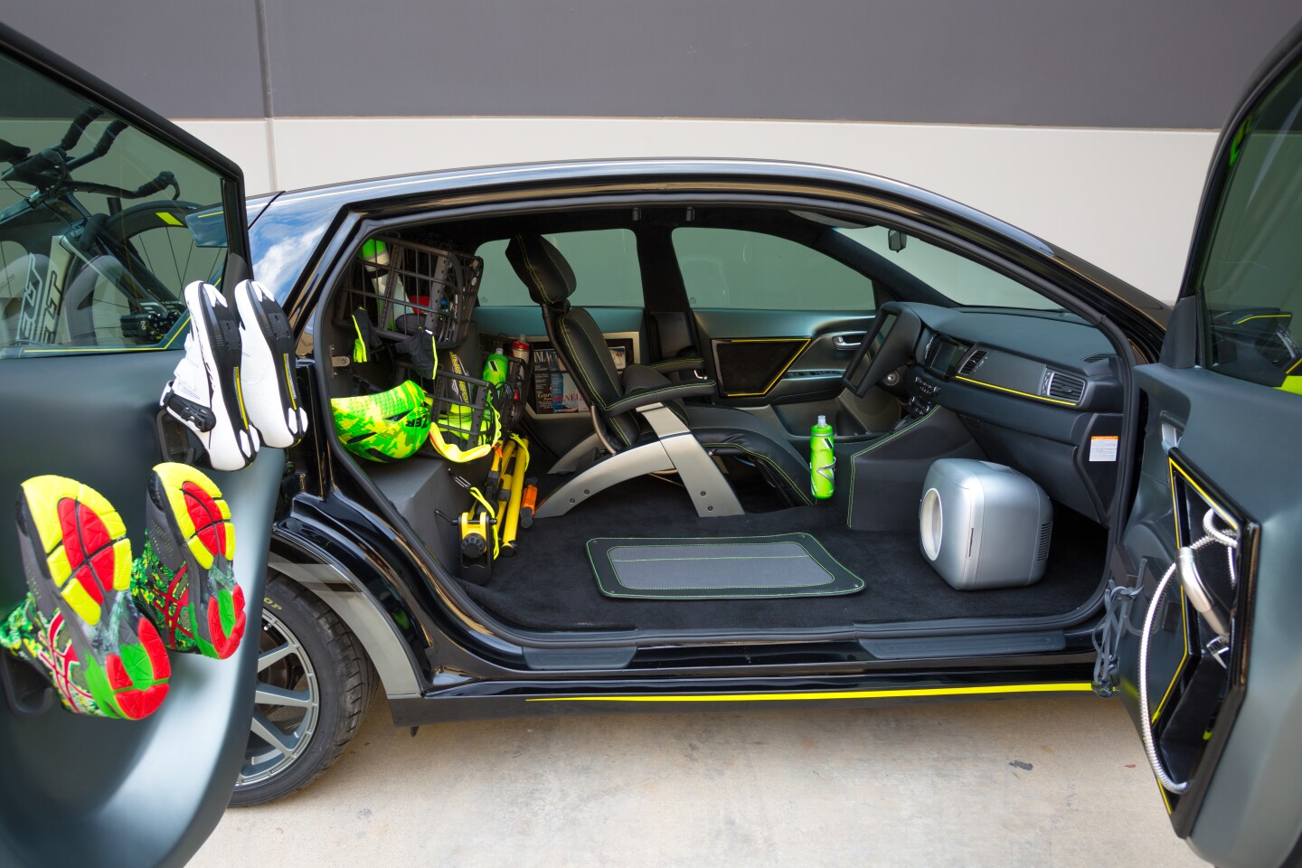 No passenger side B pillar and a suicide door provide plenty of entry/exit room